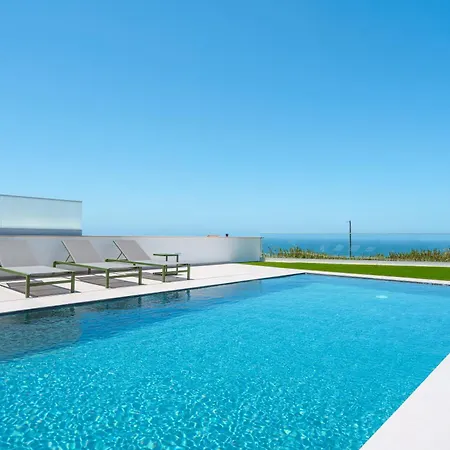 Casa Caracol, With A Panoramic Ocean View Lourinha (Lisbon)