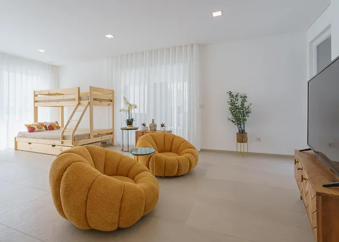 Casa Caracol, With A Panoramic Ocean View *